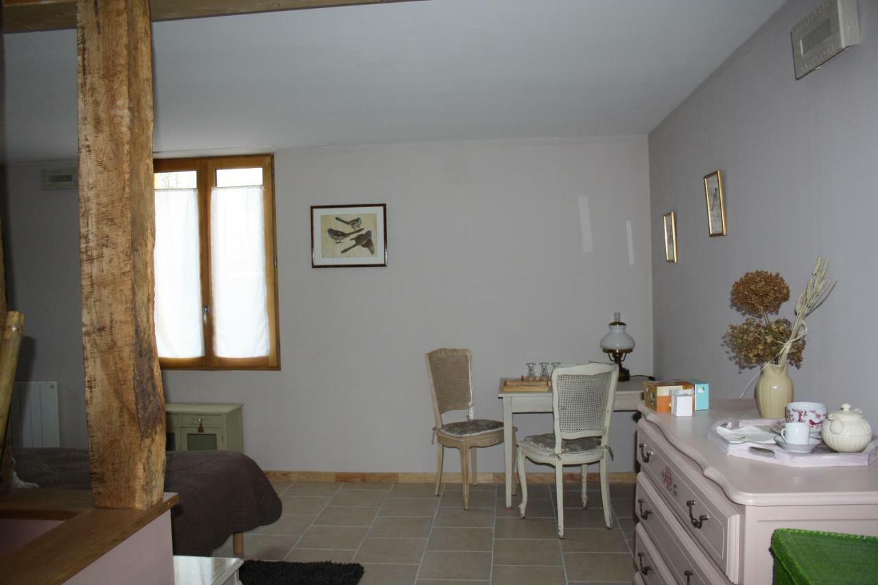 Chambre D'Hotes - Le Jardin Des Patissons La Foret Du Parc Esterno foto